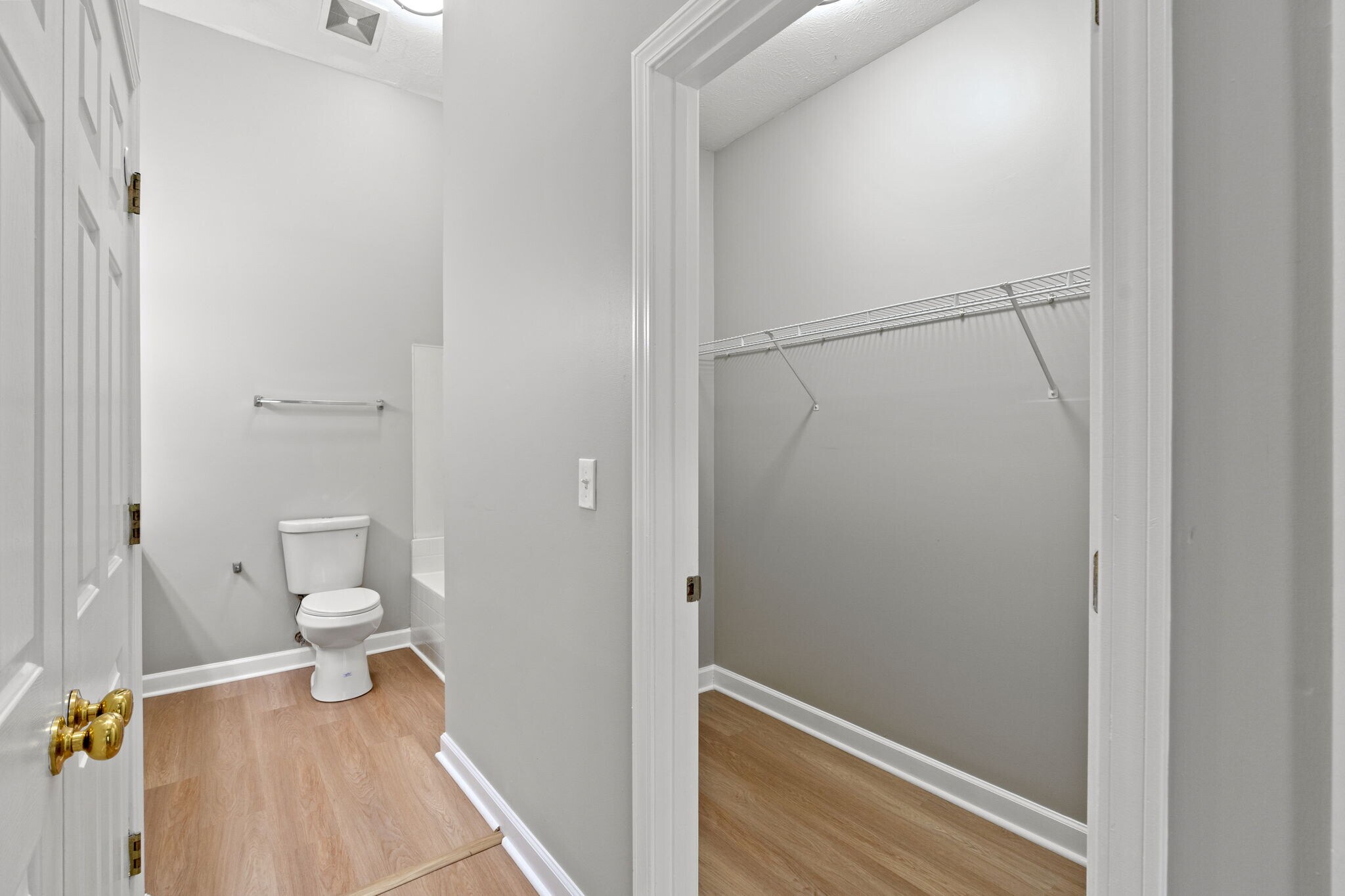 Building Photo - 112 Westhaven Dr