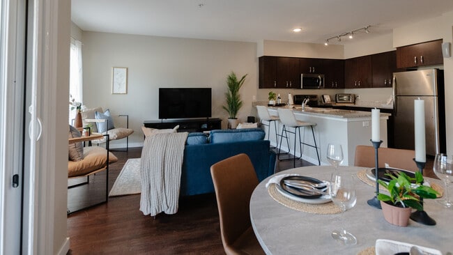 The Everest - Living/Kitchen - Stevens Creek Apartments