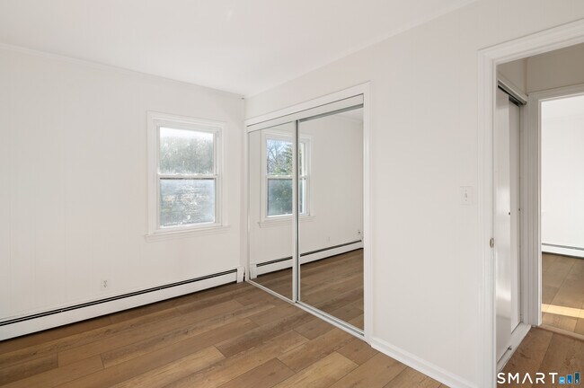 Building Photo - 1329 Stillwater Rd