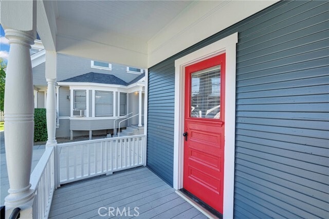 Building Photo - 250 Sonora St