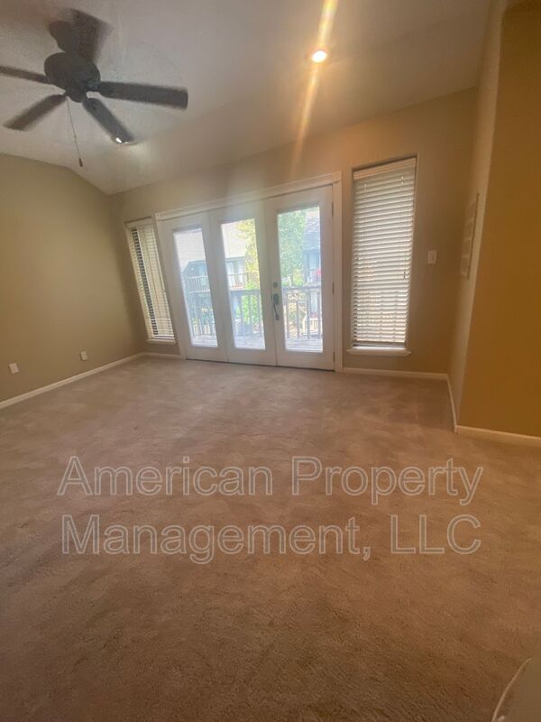 Building Photo - 6004 S Atlanta Ct