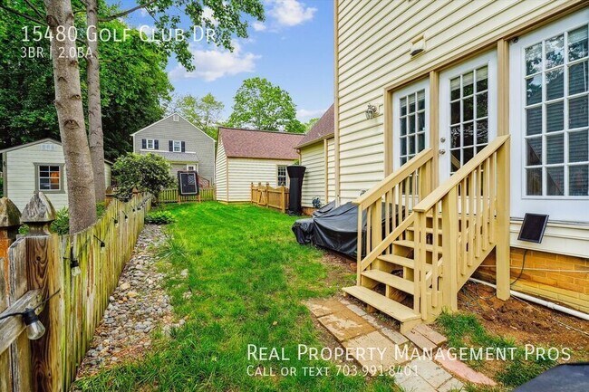 Building Photo - 15480 Golf Club Dr
