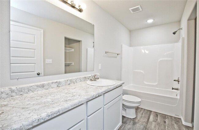 Building Photo - 9025 Wildwood Way