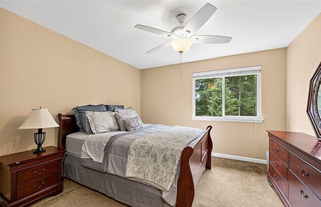 Building Photo - Lacey/Olympia 4bdr 2.5 bath in Freestone Station community!