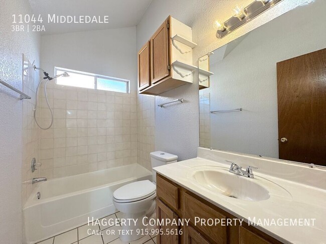 Building Photo - 11044 Middledale-