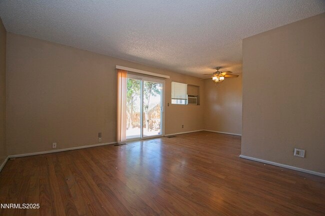 Building Photo - 3506 Willow Hills Cir