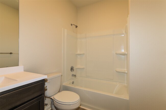 Building Photo - 26865 Steinbeck Dr