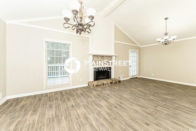 Building Photo - 3 Bedroom Pet-Friendly Home in ELLENWOOD, GA with Main Street Renewal