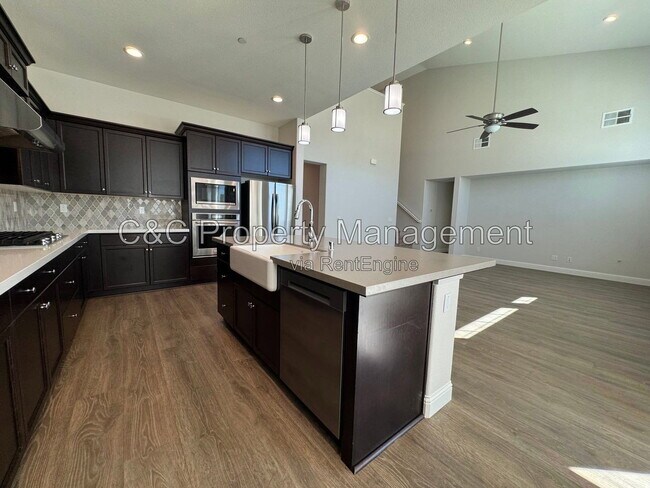 Building Photo - 3027 Andesite Dr