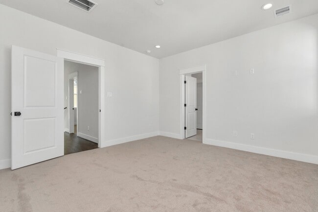 Building Photo - 5418 Wheatley St