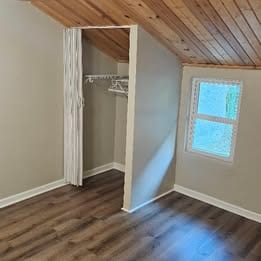 Building Photo - 808 Harrisburg Dr SW