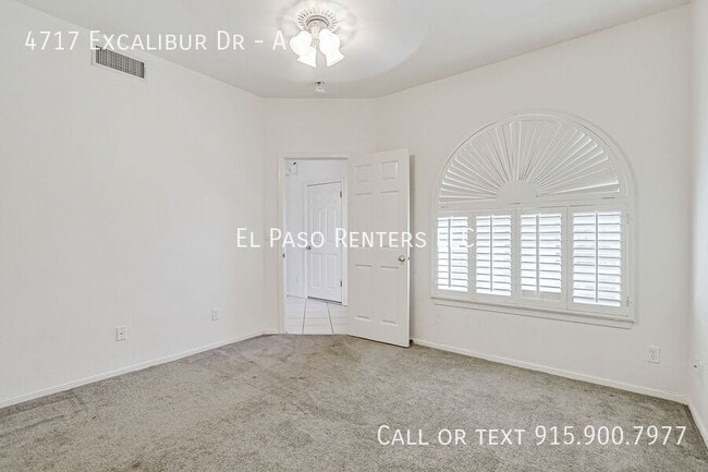 Building Photo - 4717 Excalibur Dr