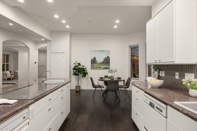 Building Photo - 1146 Country Ridge Dr