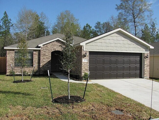 Primary Photo - 803 Lovebug Ln