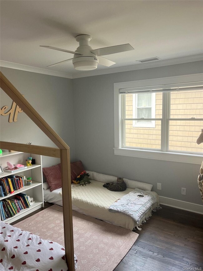 Building Photo - 70 Henry Ave