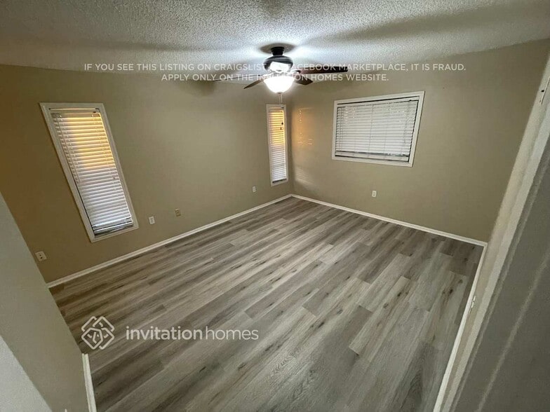 Building Photo - 7535 N Leewynn Dr