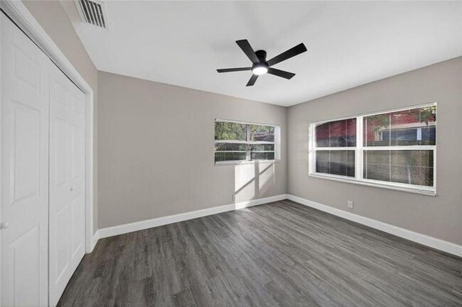 Building Photo - 1541 NW 7th Terrace