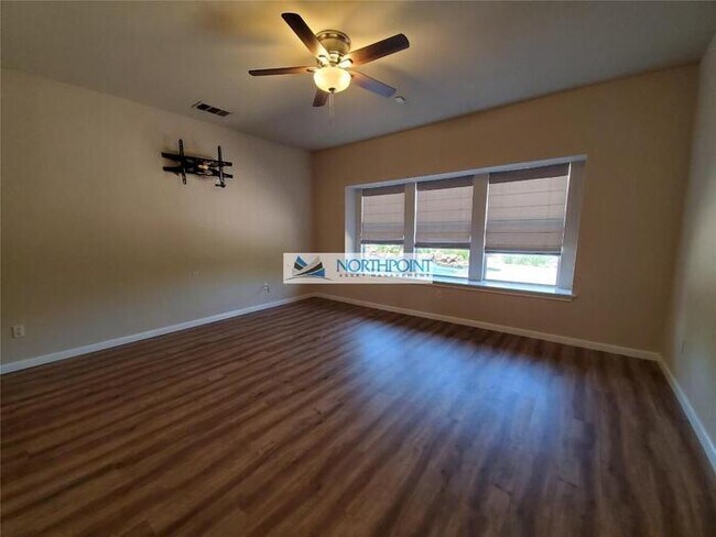 Building Photo - Stunning corner lot home with beautiful pool and upgrades throughout.