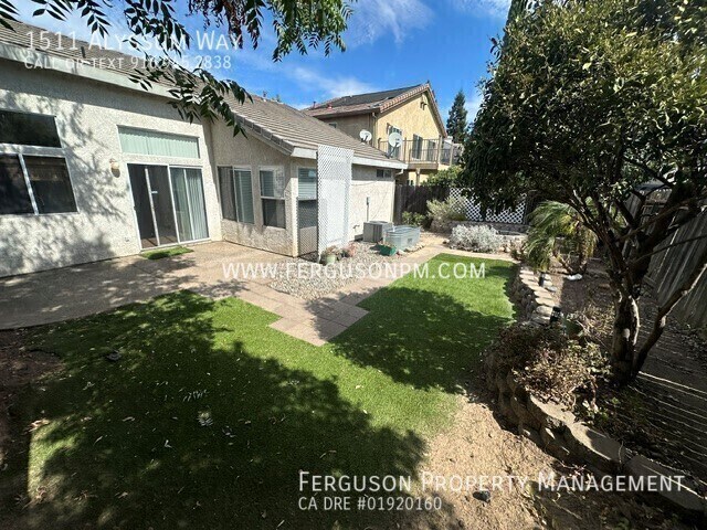 Building Photo - 1511 Alyssum Way