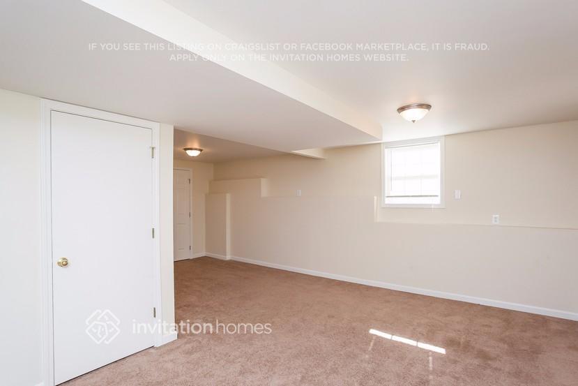 Building Photo - 96 Connie Dr