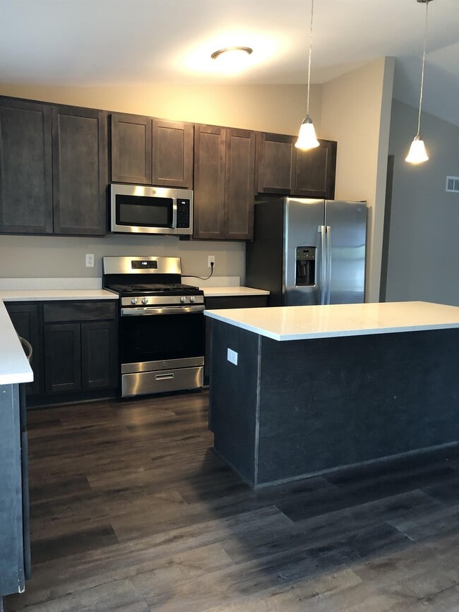 Building Photo - 26872 99th St