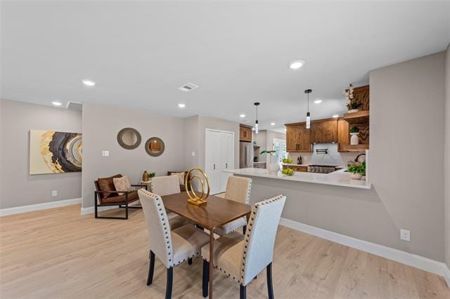 Building Photo - 1503 E Lakeview Dr