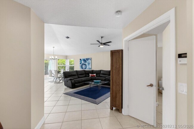 Building Photo - 2034 NW 52nd St