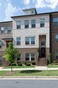 Building Photo - 310 Commons Ave