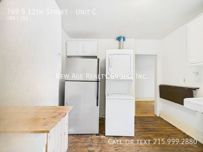 Building Photo - 769 S 12th St