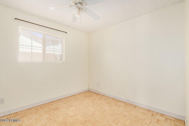 Building Photo - 1941 E Pegasus Dr