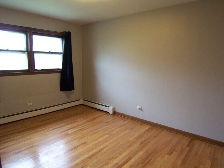 Building Photo - 4128 W Byron St