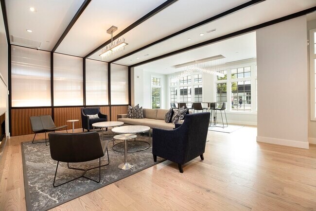 Building Photo - 10 Shipyard Dr