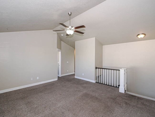 Building Photo - 4-bedroom, 2.5 bathroom Home
