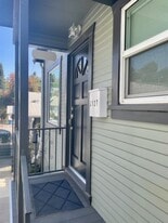 Building Photo - 2127 Glendale Blvd