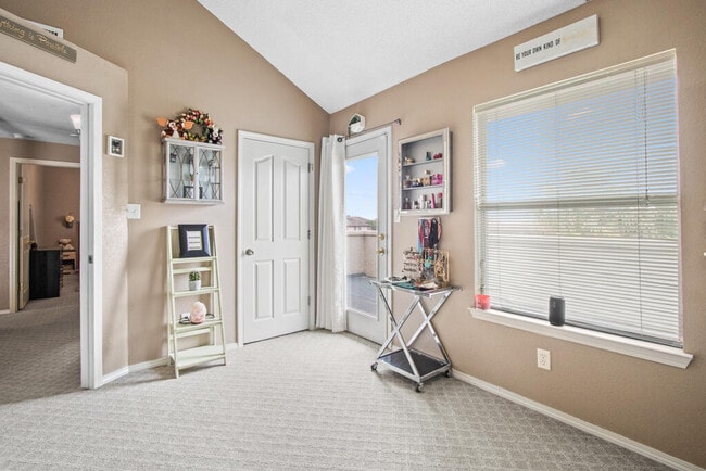 Building Photo - 12504 Sun Flare Dr