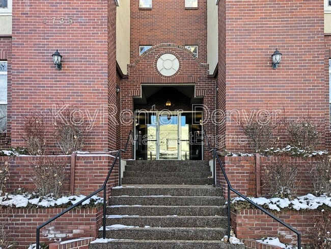 Building Photo - 1735 N Ogden St