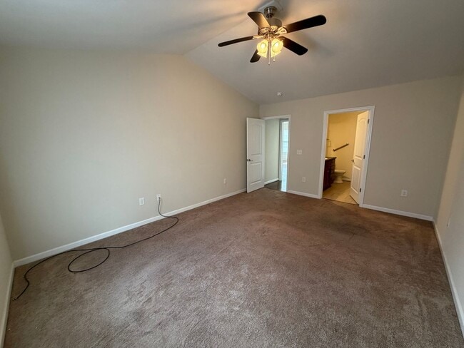 Building Photo - 22 Skylar Ct