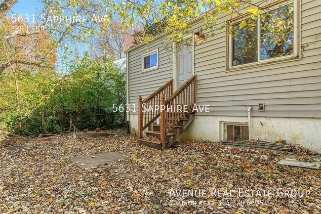 Building Photo - Just Listed! - 5631 Sapphire Ave