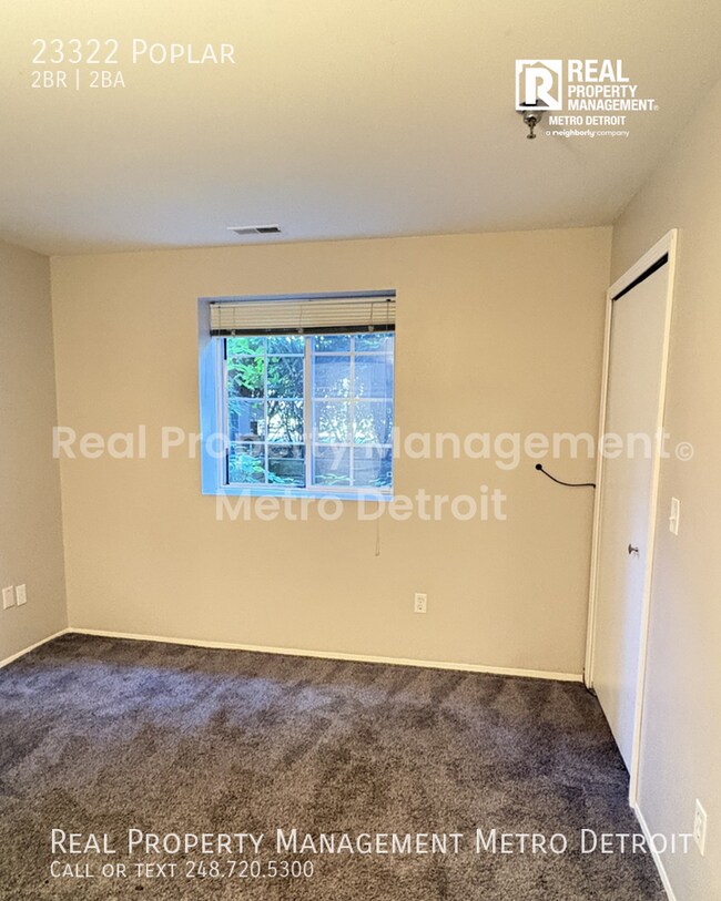 Building Photo - 23322 Poplar-