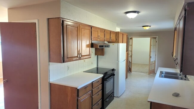 Building Photo - 3 Bedroom 2.5 Bath Home In Indian Trail