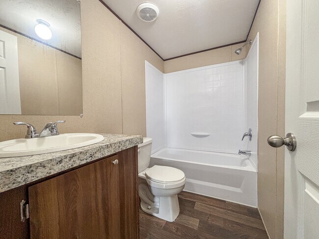 Building Photo - 1071 Ramble Hills