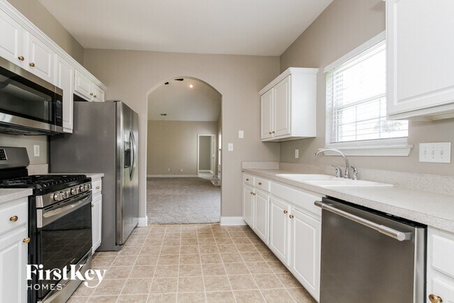 Building Photo - 12118 Ilse Helene Ln