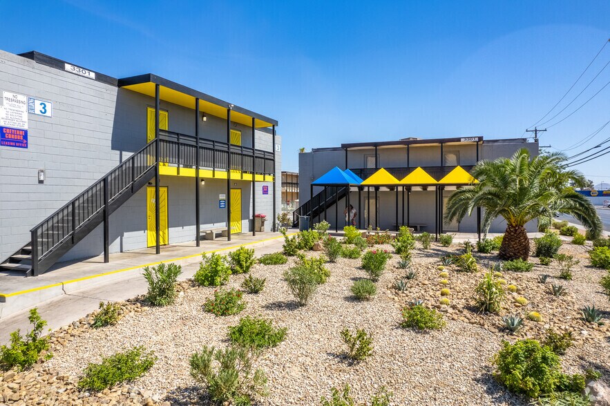 The Landing at Civic Center 3301 Civic Center Dr North Las Vegas NV 89030 Apartment Finder