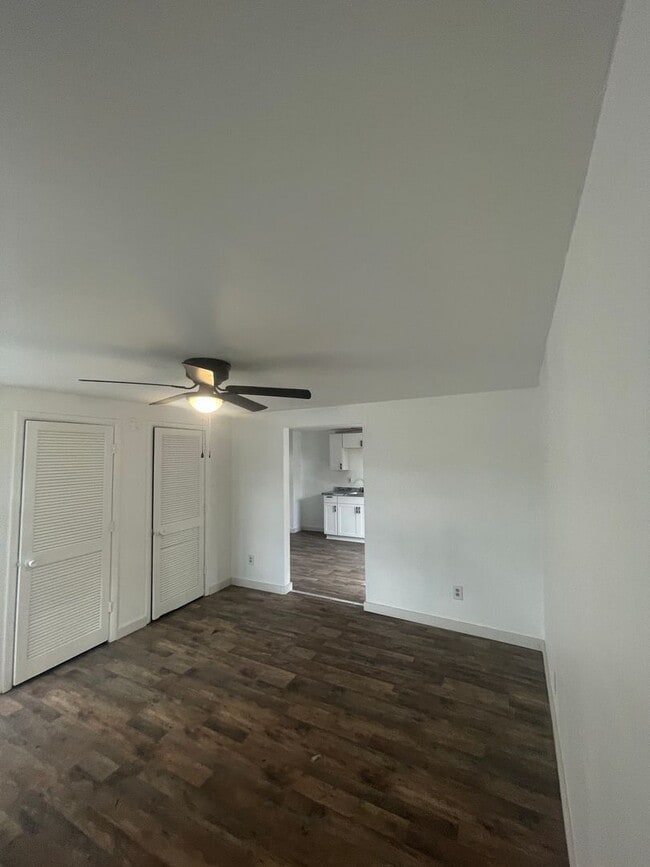 Building Photo - West Newton Duplex
