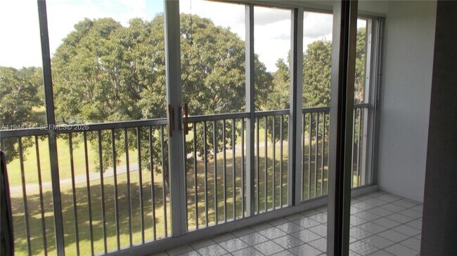 Building Photo - 300 SW 130th Terrace