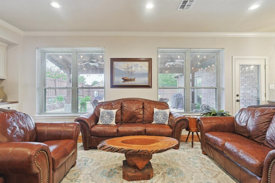 Building Photo - 2080 Kamla Rd