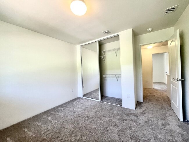 Building Photo - For Rent – Renovated 3BR/2BA Townhouse in ...