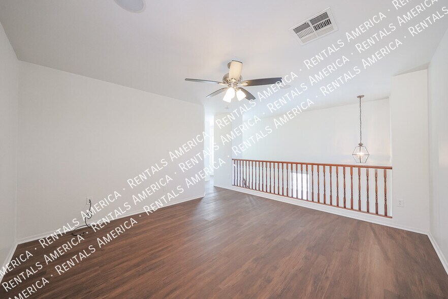 Building Photo - 35005 N 30th Dr