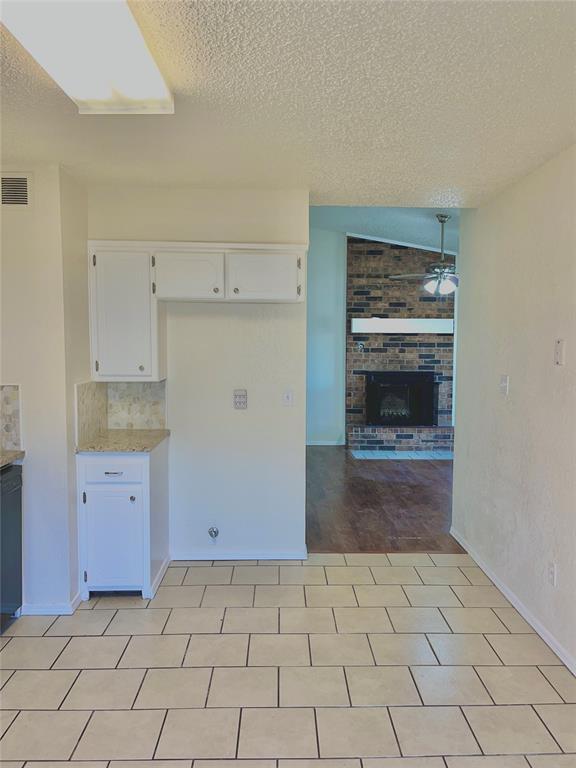 Building Photo - 121 Stonewood Dr