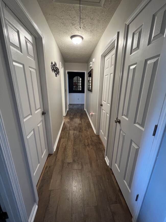 Building Photo - 3714 Cozy Ct